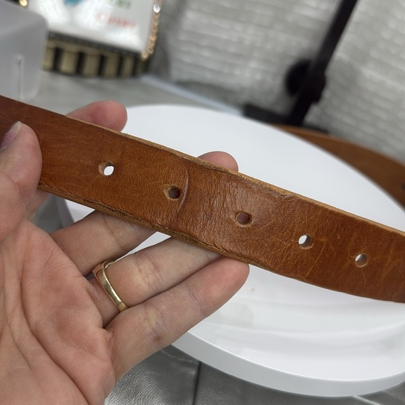 (H)Talbots women's vintage tan Italian leather belt with silver buckle and metal - Picture 11 of 13